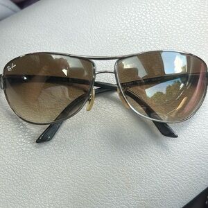 Women’s Ray-Ban Sunglasses